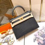 hm kelly 25cm black epsom leather gold hardware