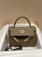 hm kelly 28cm etoupe epsom leather silver hardware