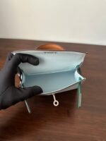 hm kelly mini 20 cloud blue epsom silver hardware