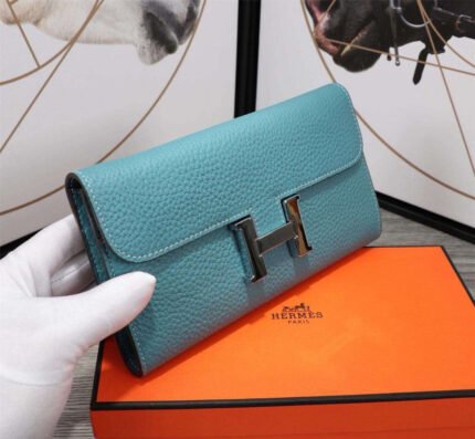 hm clutch constance 20.5 sapphire calfskin silver hardware
