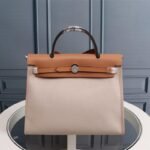 1525787073 226355289 0.jpg