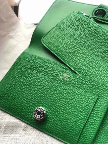 hm dogon wallet 20 green togo shw