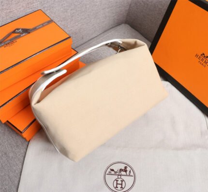 hm bride a brac 25 beige canvas