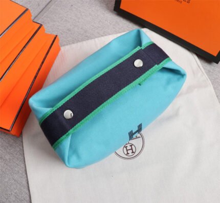 hm bride a brac 25 sky canvas