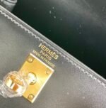 kelly mini 20 bag in black smooth calfskin with gold hardware
