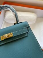kelly mini 20 bag in pine green calfskin with gold hardware