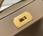mini 24/24 21cm in togo etoupe evercolor calfskin gold kelly buckle