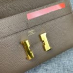 hm clutch constance 22 ash brown calfskin gold hardware