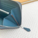 hm silk'in holed classic wallet 20 cerulean grained calfskin