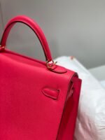 kelly 28cm in rose tyrien swift calfskin gold hardware