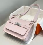 hm jypsiere shoulder bag 23 in baby pink calfskin