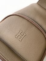 HERM Cross Body Bag - 图片 3