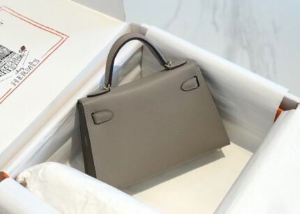 hm kelly mini 20 light grey epsom gold hardware