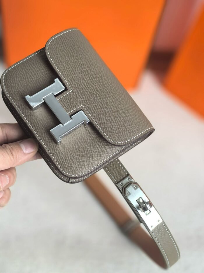herm constance slim wallet in taupe epsom calfskin