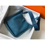 HERM Evelyne III 29 PM Bag In Blue Jean Clemence Leather - 图片 4