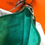 HERM Evelyne III 29 PM Bag In Vert Vertigo Clemence Leather - 图片 5