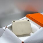 HERM Halzan 25 Bag in Craie Clemence Leather - 图片 2