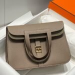 HERM Halzan 25 Bag in Gris Asphalt Clemence Leather