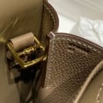 HERM Halzan 25 Bag in Taupe Clemence Leather - 图片 7