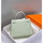 herm kelly 25cm retourne bag in vert fizz clemence leather