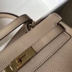 herm kelly 28cm bag in argile clemence leather ghw