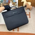 HERM Kelly Depeches 36 Monochrome Briefcase in Clemence Leather - 图片 4