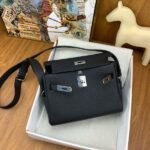 HERM Kelly Messenger Bag in Black Clemence Leather - 图片 3