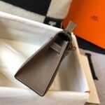 HERM Kelly Pochette Bag In Taupe Grey Epsom Leather - 图片 2