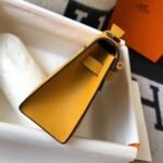 HERM Kelly Pochette Bag In Yellow Epsom Leather - 图片 3