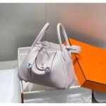 HERM Lindy 26cm Bag in Mauve Pale Clemence Leather - 图片 3
