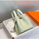 HERM Picotin Lock 18 Bag In Vert Fizz Clemence Leather - 图片 3