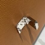 HERM Sac a Depeches 38 Briefcase in Gold Clemence Leather - 图片 7