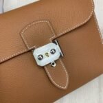 HERM Sac a Depeches 21 Bag in Gold Clemence Leather - 图片 7