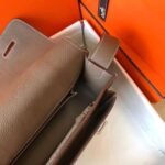 HERM Steve 35 Messenger Bag In Taupe Clemence Calfskin - 图片 8