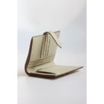 HERM Bearn Compact Handmade Wallet in Craie Chevre Mysore Goatskin - 图片 5