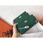 herm kelly classic long wallet in malachite epsom leather