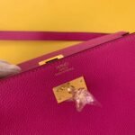 herm kelly classique to go wallet in magnolia epsom calfskin