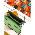 HERM Kelly Classique To Go Wallet In Vert Criquet Epsom Calfskin - 图片 6