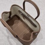 garden party 23cm in dark brown calfskin