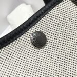 garden party 30cm in white toilets cotton canvas and black calfskin blue canvas on side other