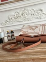 bolso herbag zip 31 retourne bag in off white mix brown h viking canvas and cowhide