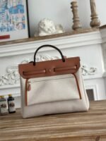 bolso herbag zip 31 retourne bag in off white mix brown h viking canvas and cowhide