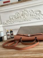 herbag messenger 31 bag in dark brown h viking canvas and cowhide