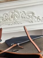 herbag messenger 31 bag in dark brown h viking canvas and cowhide