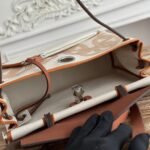 herbag zip 31 laquered bag in off white mix yellow h plume canvas