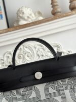 herbag zip 31 laquered bag in off white mix black h plume canvas