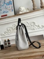 herbag zip 31 laquered bag in off white mix blue h plume canvas