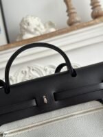 herbag zip 31 laquered bag in off white mix blue h plume canvas