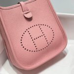 mini neo 18 evelyne bag in baby pink grained calfskin