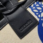 steeple 28 bag in off white mix blue canvas and black calfskin